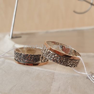 Кольцо серебряное с золотыми вставками и ярким узором