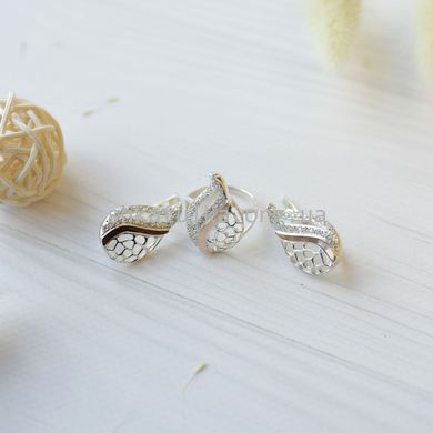 Комплект серебряный с золотыми вставками Ажурный Листок кольцо и сережки с белыми фианитами