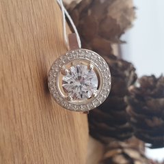 Перстень серебряный с золотой вставкой Арена и россыпью фианитов по кругу
