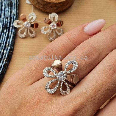 Комплект серебряный с золотыми вставками Милена кольцо и сережки цветочки с белыми фианитами