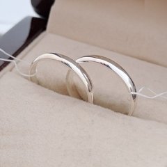 Обручальные кольца серебряные пара гладкие классический профиль