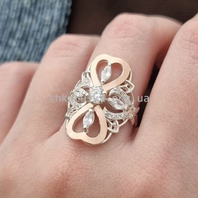Кольцо серебряное перстень с золотыми вставками и фианитами разного размера