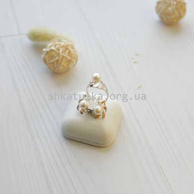 Комплект срібний із золотими вставками Мушля каблучка й сережки з перлинами