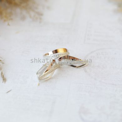 Комплект серебряный с золотыми вставками кольцо и сережки с белыми фианитами